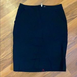 Black buisiness pencil skirt